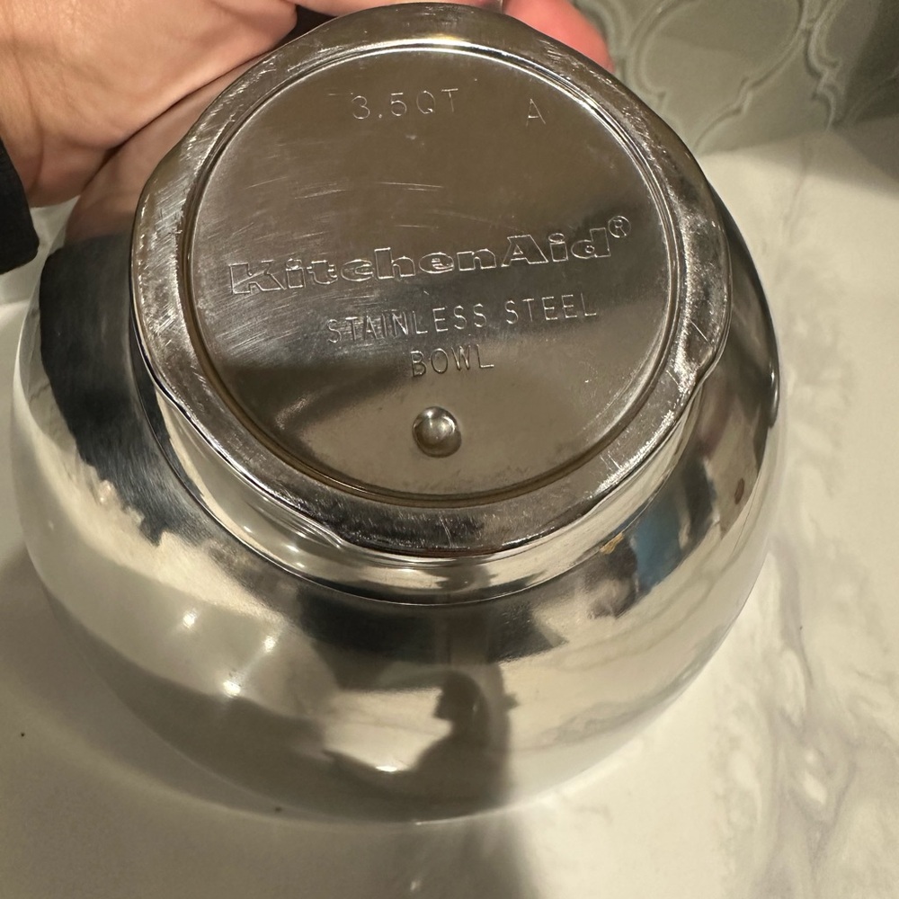 KitchenAid 3.5 QT Stainless Steel Mixing Bowl - Picture 3 of 3